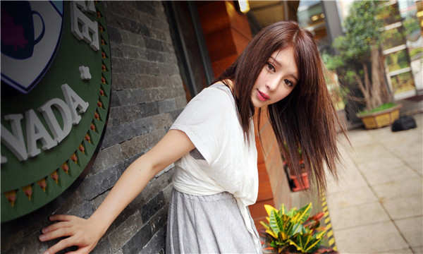 海港想找一个女性生孩子给报酬-｛找个女人生孩子多少钱｝